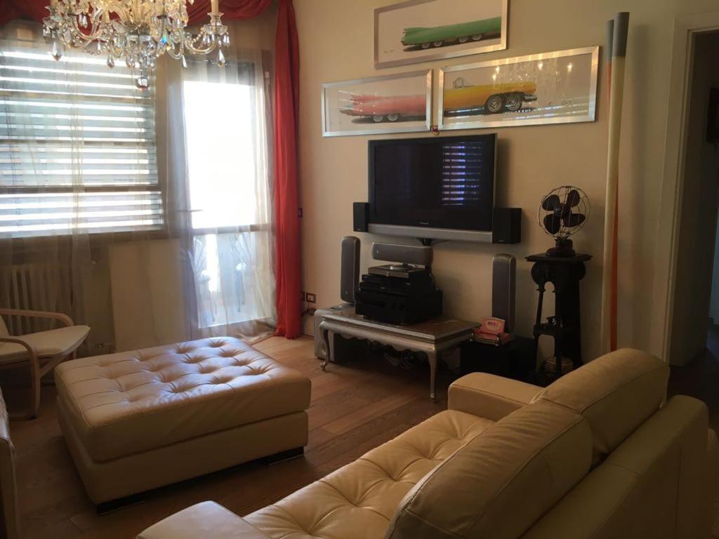 Appartamento Fronte Mare Rimini Ngoại thất bức ảnh