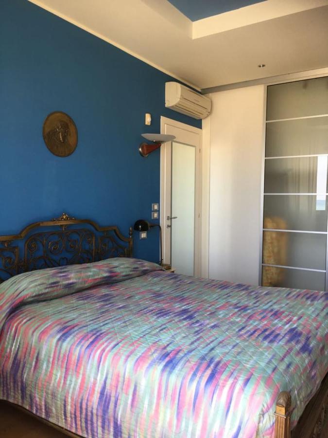 Appartamento Fronte Mare Rimini Ngoại thất bức ảnh