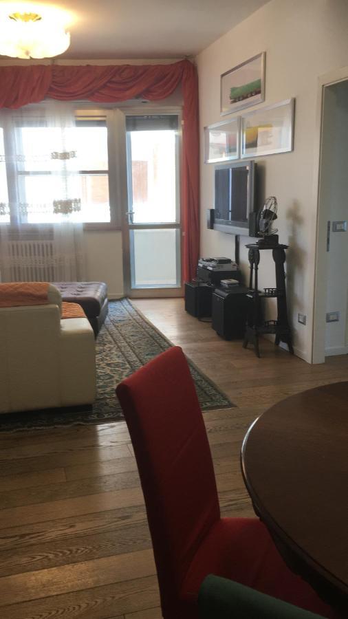Appartamento Fronte Mare Rimini Ngoại thất bức ảnh